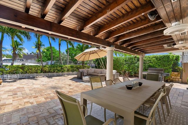 3220 NE 164th st, North Miami Beach, FL 33160