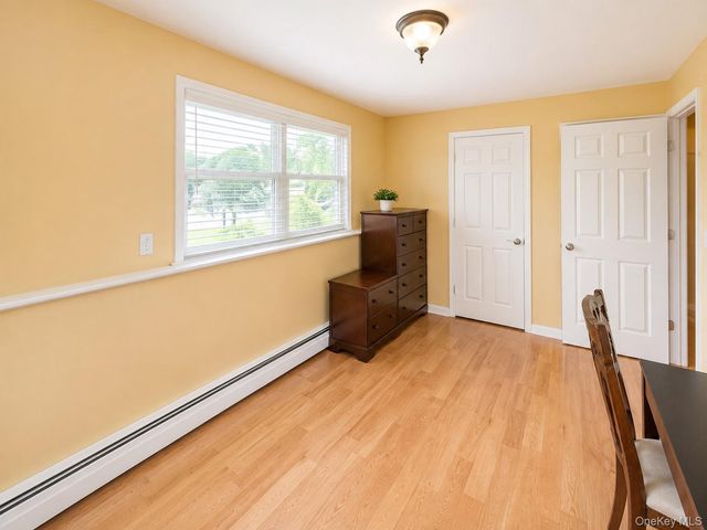 10 Roe Circle, Monroe, NY 10950