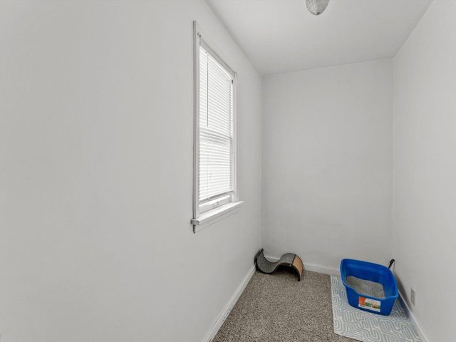 1129 S 20th STREET, Manitowoc, WI 54220