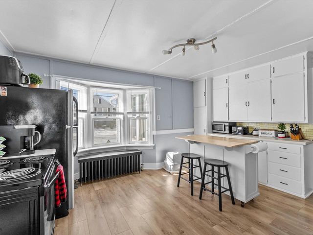 1129 S 20th STREET, Manitowoc, WI 54220