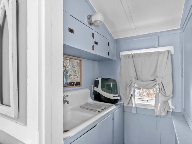 1129 S 20th STREET, Manitowoc, WI 54220