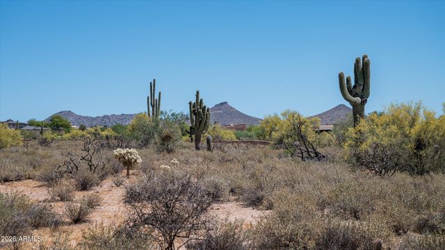 8061 E WHISPER ROCK Trail 178, Scottsdale, AZ 85266