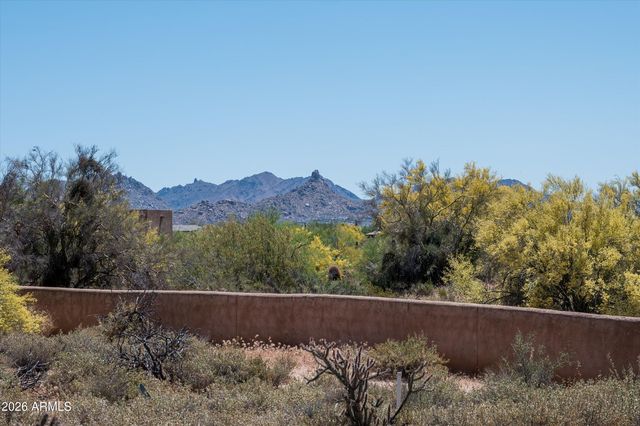 8061 E WHISPER ROCK Trail 178, Scottsdale, AZ 85266