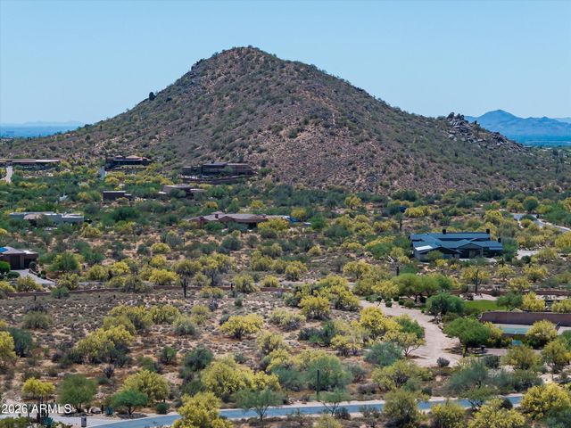 8061 E WHISPER ROCK Trail 178, Scottsdale, AZ 85266