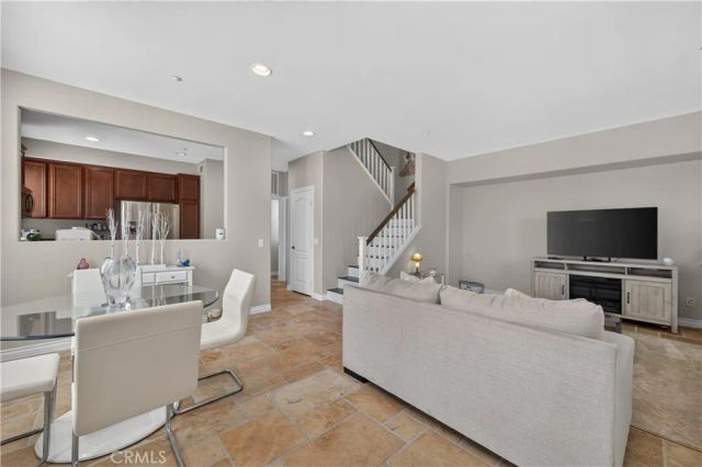 28947 Frankfort, Temecula, CA 92591