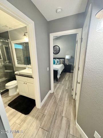 1401 W BLUE RIDGE Court, Chandler, AZ 85248