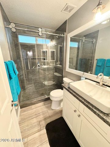 1401 W BLUE RIDGE Court, Chandler, AZ 85248