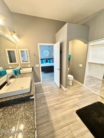 1401 W BLUE RIDGE Court, Chandler, AZ 85248