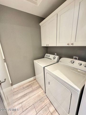 1401 W BLUE RIDGE Court, Chandler, AZ 85248