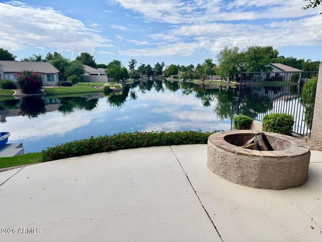 1401 W BLUE RIDGE Court, Chandler, AZ 85248