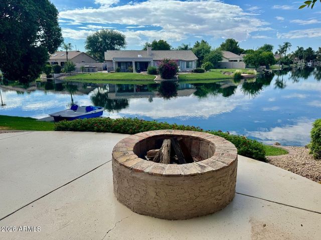 1401 W BLUE RIDGE Court, Chandler, AZ 85248