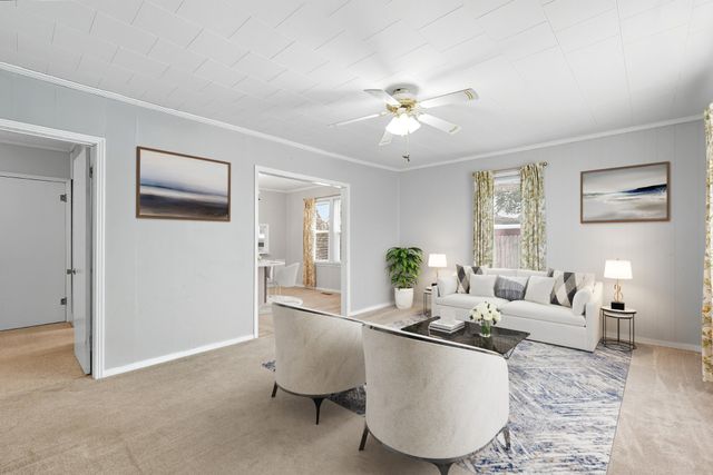 135 Main St, Mc Ewen, TN 37101