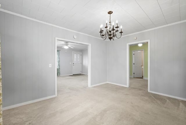 135 Main St, Mc Ewen, TN 37101