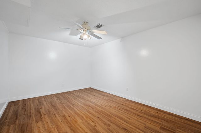 1300 Highcrest Drive, Hixson, TN 37343
