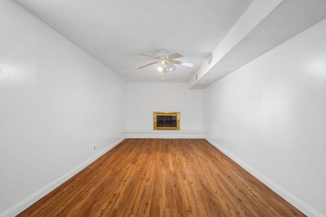 1300 Highcrest Drive, Hixson, TN 37343