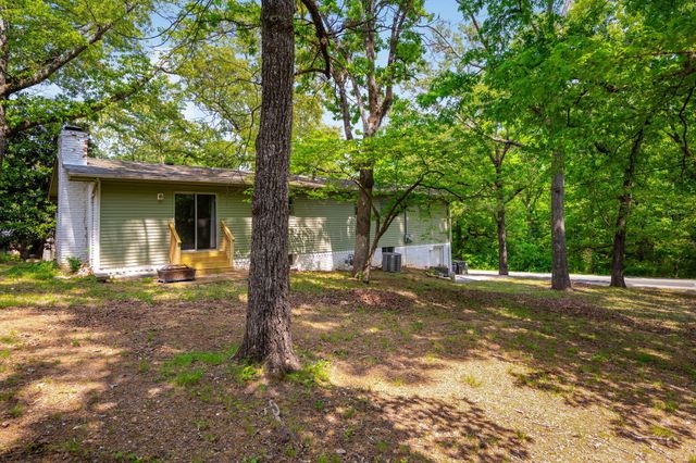 1300 Highcrest Drive, Hixson, TN 37343