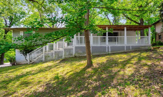 1300 Highcrest Drive, Hixson, TN 37343