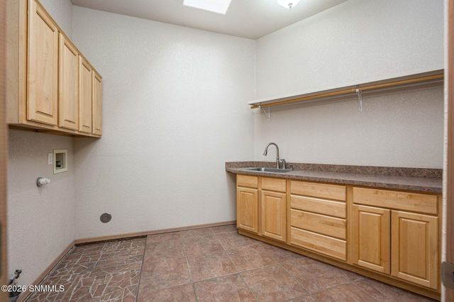 5225 Angel Fire Place, Las Cruces, NM 88011