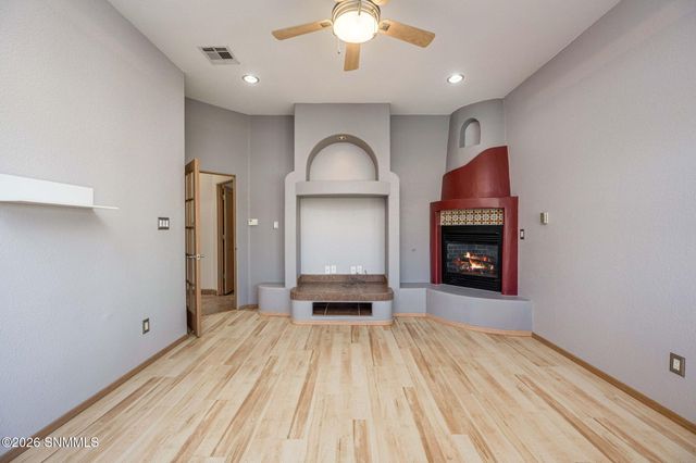 5225 Angel Fire Place, Las Cruces, NM 88011