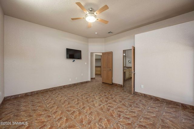 5225 Angel Fire Place, Las Cruces, NM 88011