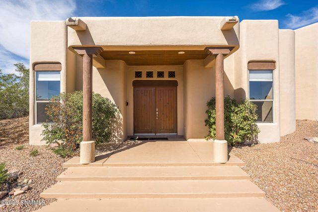 5225 Angel Fire Place, Las Cruces, NM 88011
