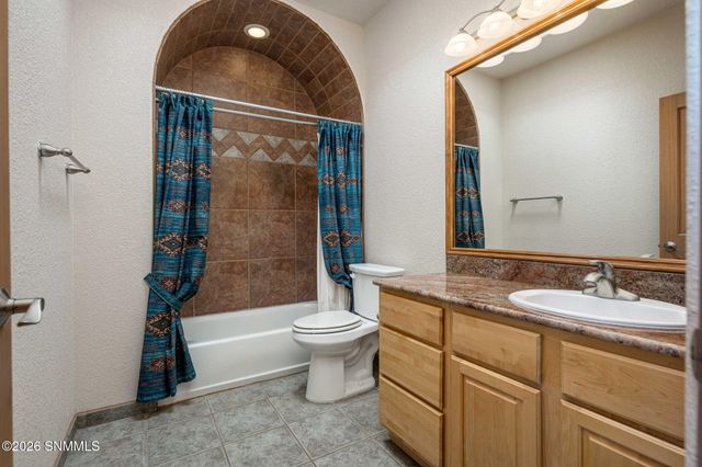 5225 Angel Fire Place, Las Cruces, NM 88011