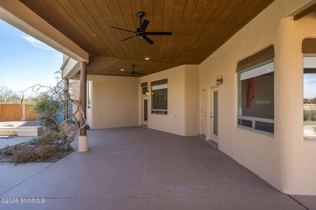 5225 Angel Fire Place, Las Cruces, NM 88011