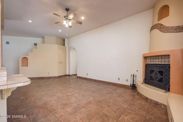 5225 Angel Fire Place, Las Cruces, NM 88011
