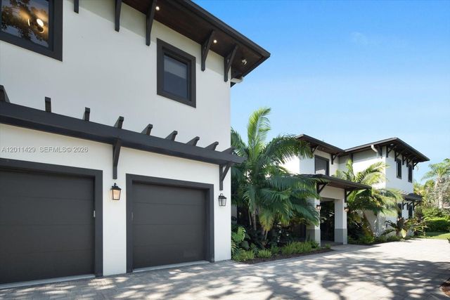 8100 SW 96th St, Miami, FL 33156
