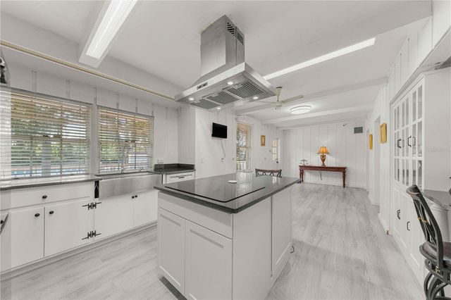 3422 E FORT KING STREET, Ocala, FL 34470
