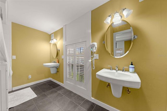 3422 E FORT KING STREET, Ocala, FL 34470