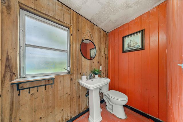 3422 E FORT KING STREET, Ocala, FL 34470