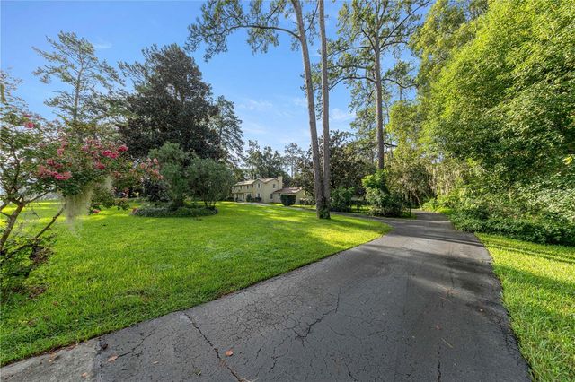 3422 E FORT KING STREET, Ocala, FL 34470