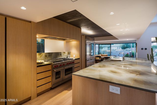 5311 E MITCHELL Drive, Phoenix, AZ 85018