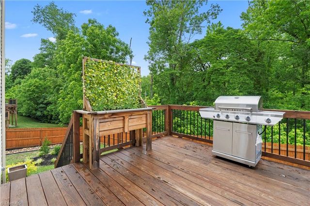 497 Mahogany Drive, Thomasville, NC 27360