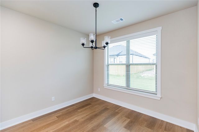 6609 SW Orange Avenue, Bentonville, AR 72713