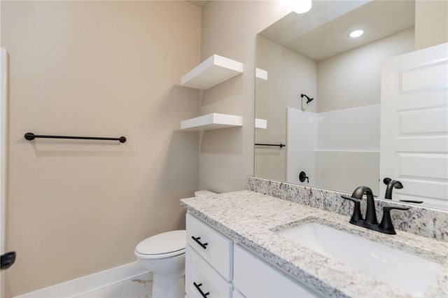 6609 SW Orange Avenue, Bentonville, AR 72713