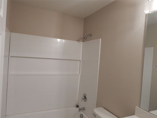 4633 Benham Drive, Fort Worth, TX 76036