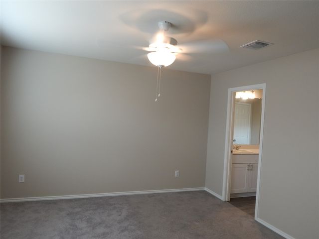 4633 Benham Drive, Fort Worth, TX 76036