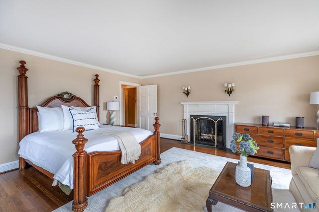 19 Seherr Thoss Drive, Litchfield, CT 06759