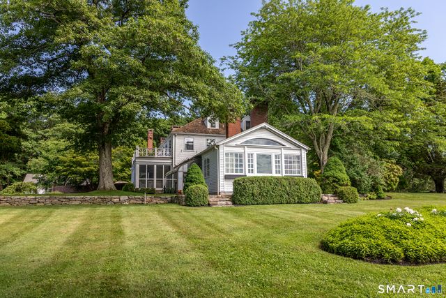 19 Seherr Thoss Drive, Litchfield, CT 06759