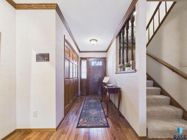 4307 S Townpark Pl Place, Sioux Falls, SD 57105