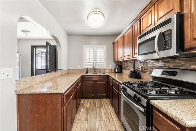 2746 Easy, Long Beach, CA 90810