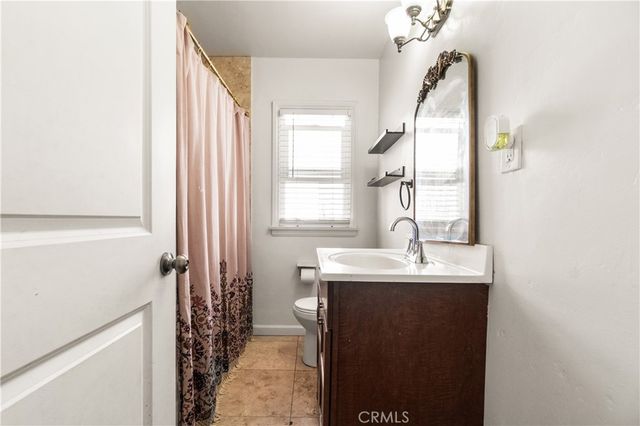 2746 Easy, Long Beach, CA 90810