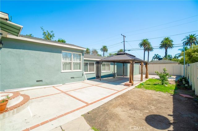 2746 Easy, Long Beach, CA 90810