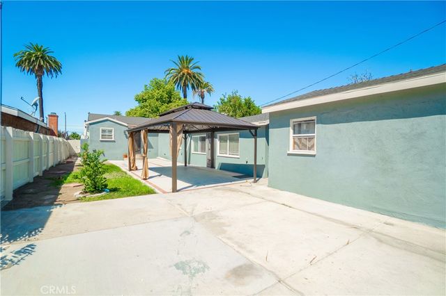 2746 Easy, Long Beach, CA 90810