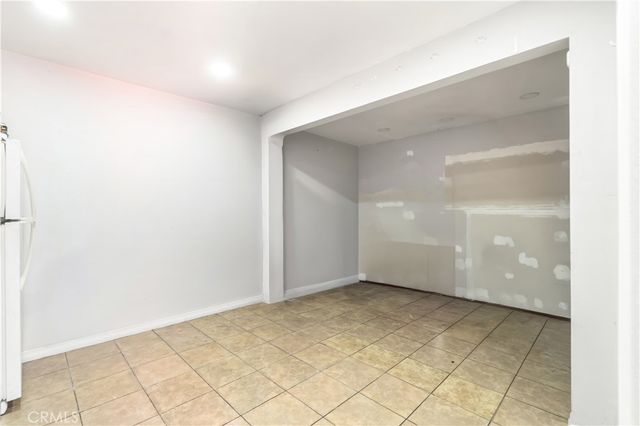 2746 Easy, Long Beach, CA 90810