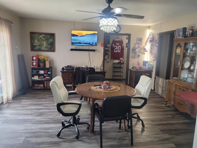 1812 H Street NW, Miami, OK 74354