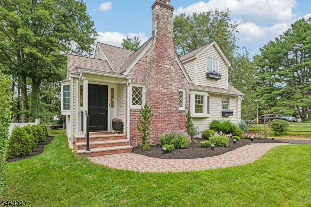 60 Meyersville Rd, Chatham Twp., NJ 07928 — exterior