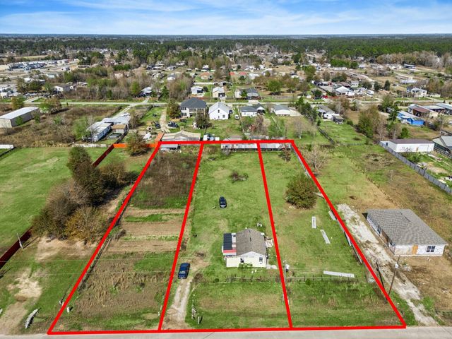 515 County Road 3558, Cleveland, TX 77327